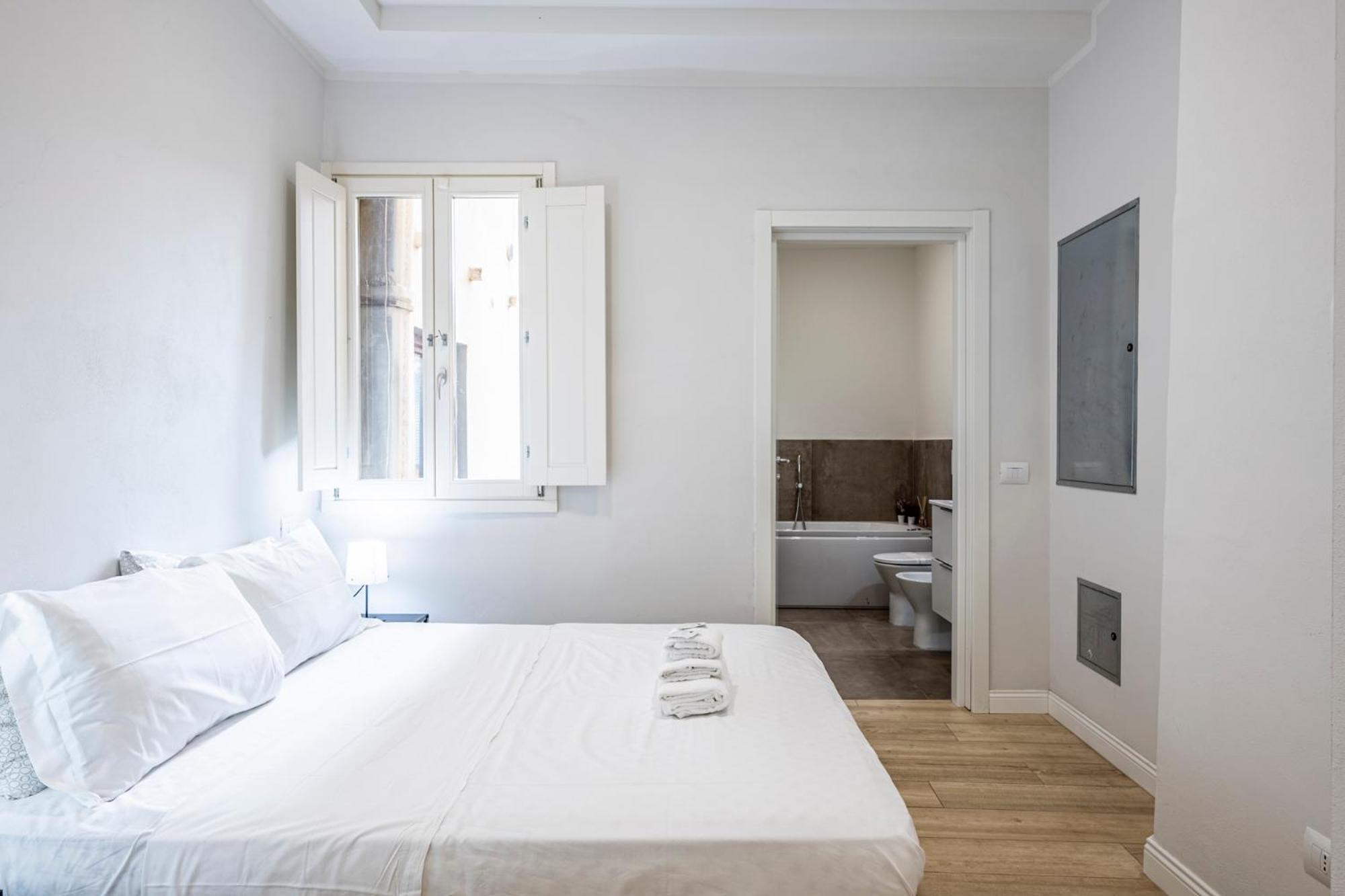 10 Minuti Duomo - Double Suite Con Idromassaggio Florencia Exterior foto